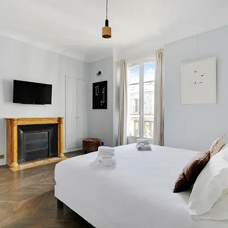 Apartment Pick A Flat's In Montaigne - Cour 1er *