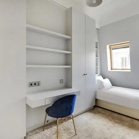 Apartment Pick A Flat's In Montaigne - Cour 1er