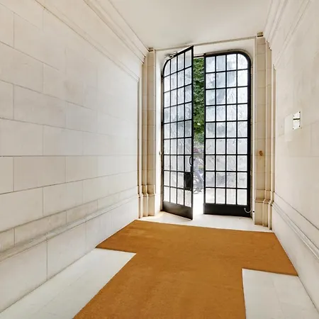 Apartment Pick A Flat's In Montaigne - Cour 1er *